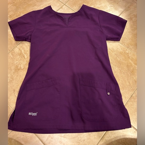 Grey's Anatomy Tops Greys Anatomy Scrub Top Purple Small Poshmark